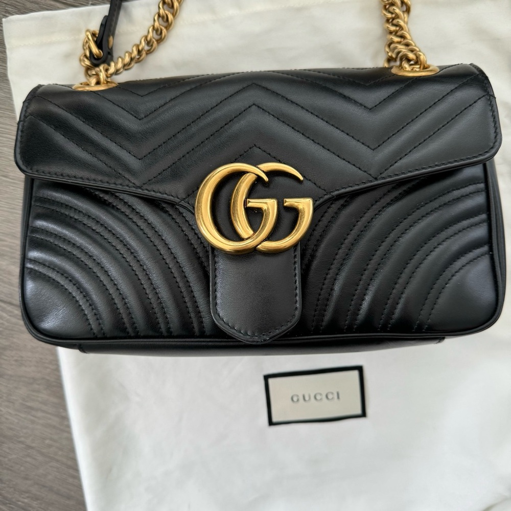AUTHENTIC GUCCI MARMONT SMALL SHOULDER BAG